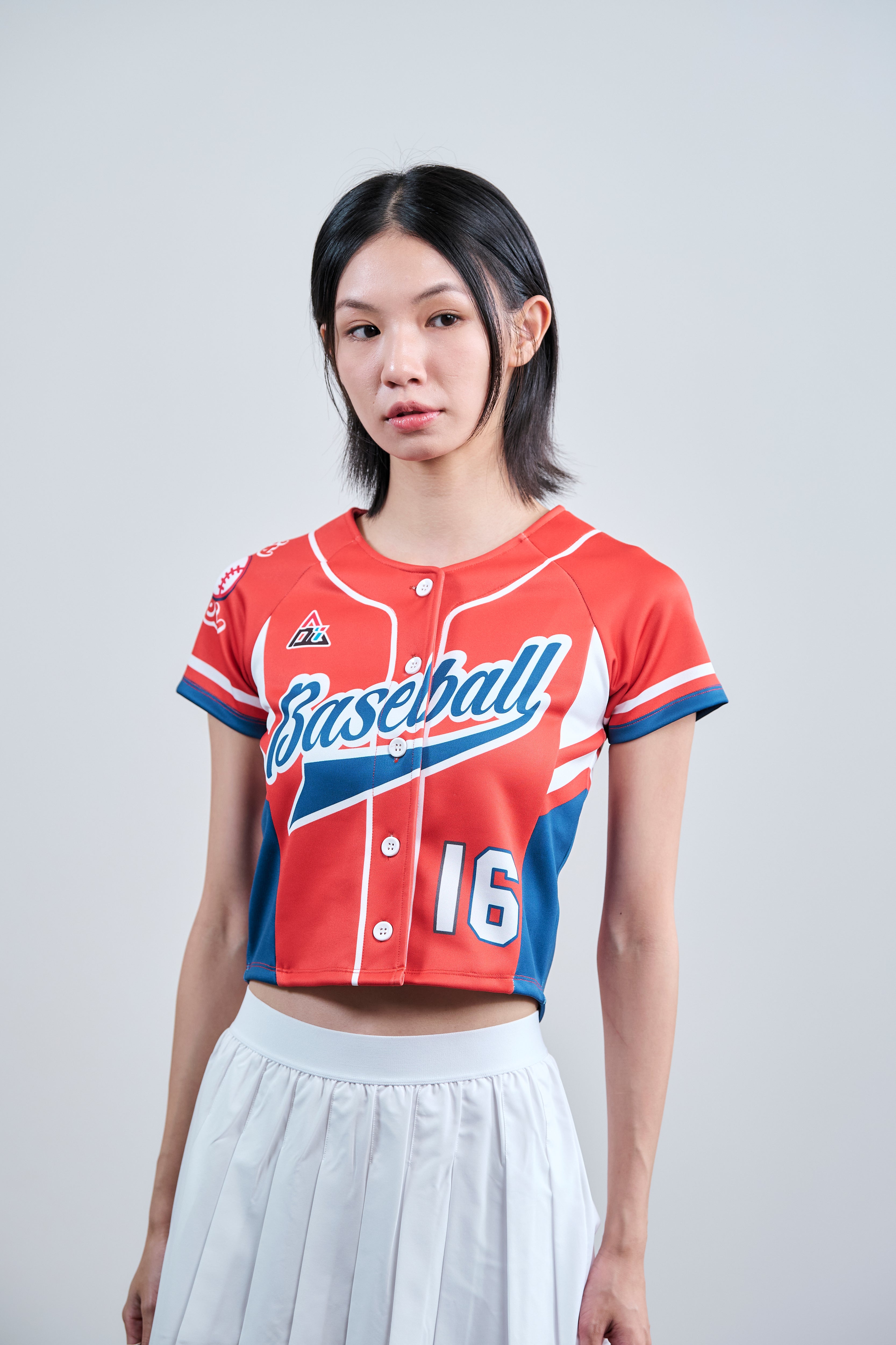 短版棒球上衣